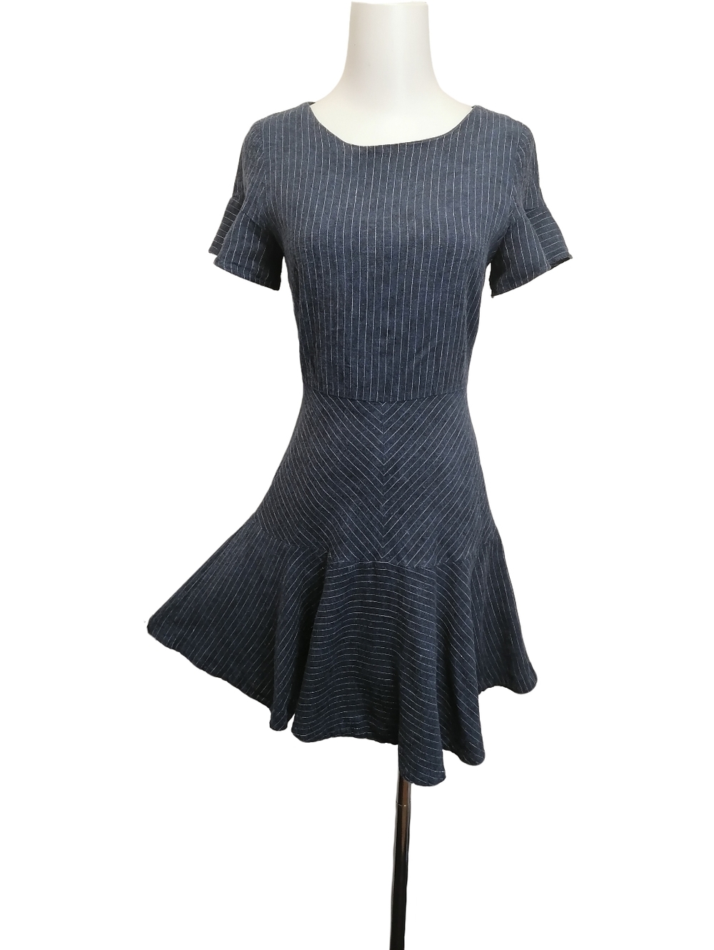 🐟Banana Republic Striped Navy Fit-and-Flare Short Sleeve Dress